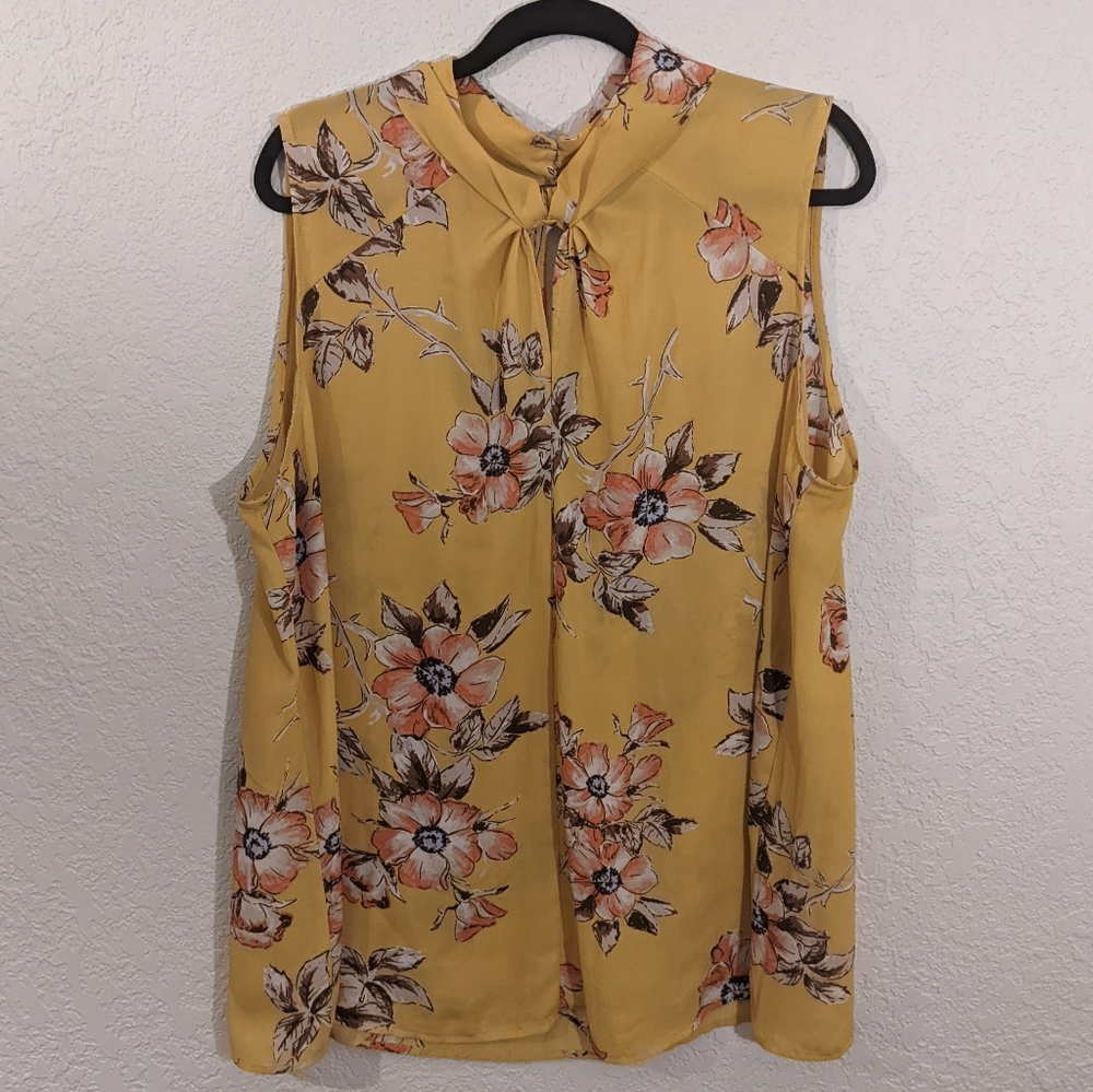 Yellow floral chiffon sleeveless blouse